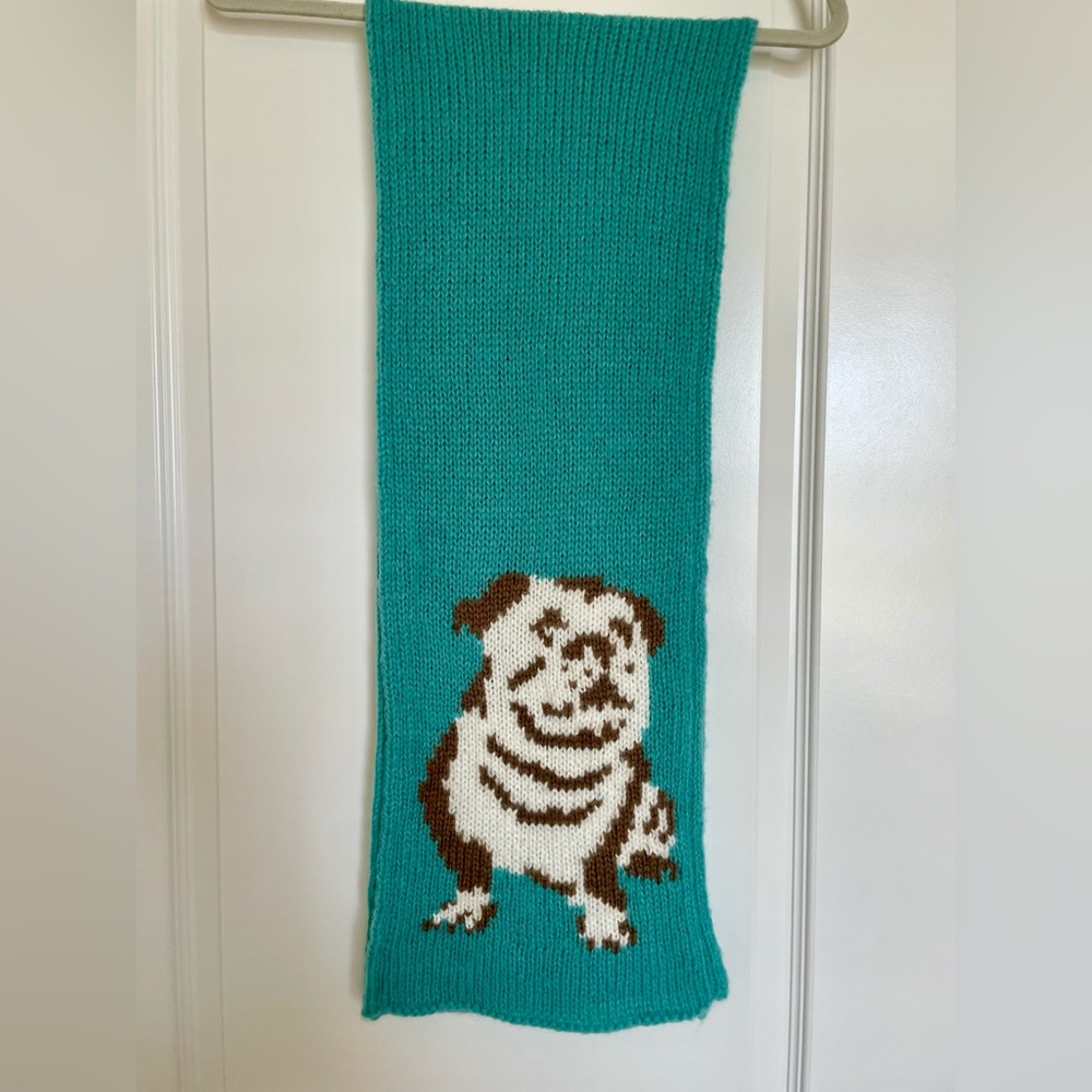 NWOT Wooden Ships bulldog scarf